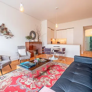 Apartamento Guestready - S. Bento Bright, Lisboa