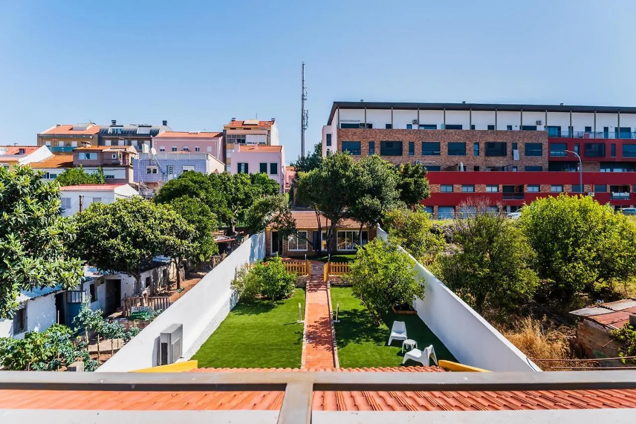 Memories Of Lisbon Apartment Homestay