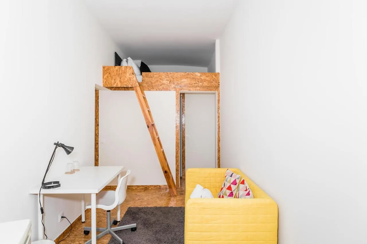 Memories Of Lisbon Apartment Homestay